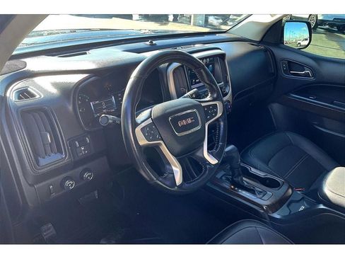 Used 2018 GMC Canyon Denali image 16