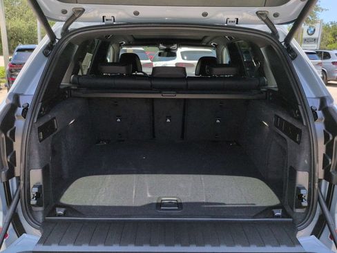 New 2026 BMW X5 xDrive40i w/ M Sport Package AWD/4WD image 13