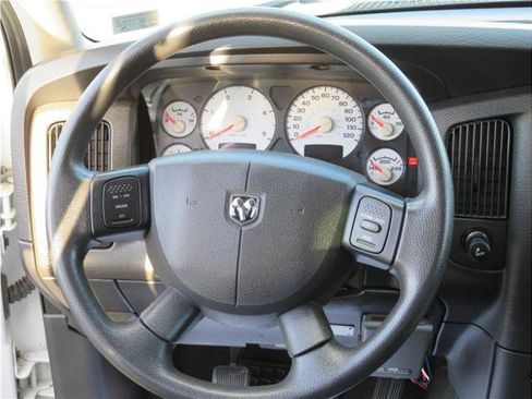 Used 2005 Dodge Ram 3500 Truck ST image 8