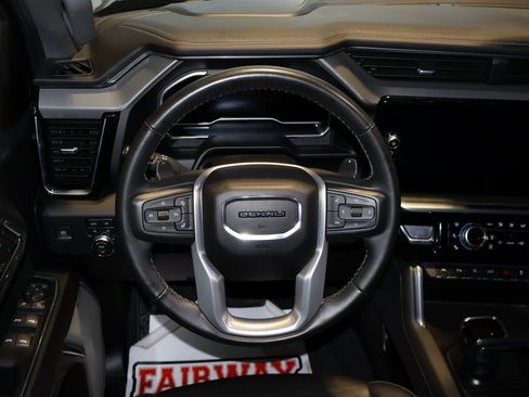 Certified 2023 GMC Sierra 1500 Denali image 17