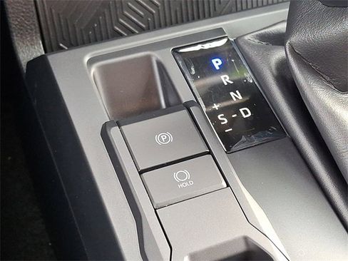 Used 2025 Toyota Tacoma SR image 23