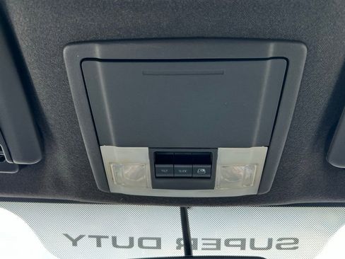 Used 2013 Ford F250 Platinum image 26