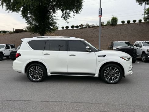 Used 2019 INFINITI QX80 Luxe w/ Proactive Package AWD/4WD image 6