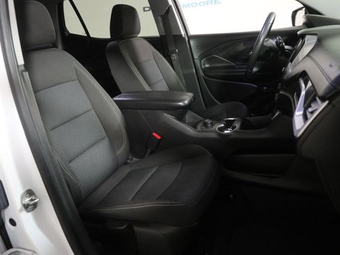 Used 2022 GMC Terrain SLE image 20