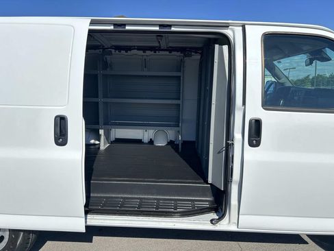 Used 2020 Chevrolet Express 2500 w/ Safety Package RWD image 17