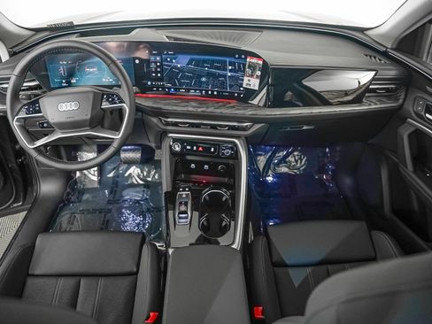 New 2025 Audi Q5 Premium Plus image 12