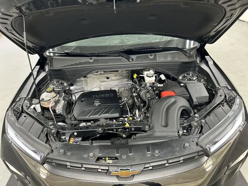 Used 2023 Chevrolet TrailBlazer ACTIV image 23