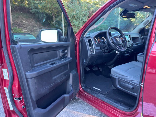 Used 2014 RAM 1500 Express RWD image 4