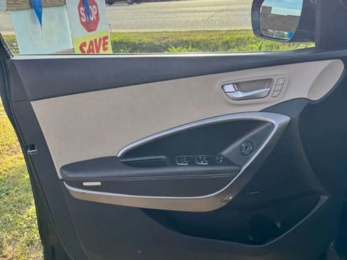 Used 2015 Hyundai Santa Fe Sport w/ Option Group 04 image 7