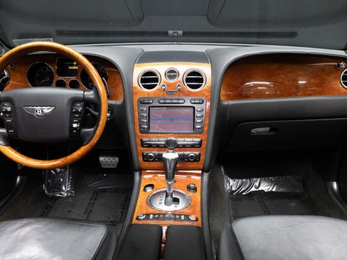 Used 2006 Bentley Flying Spur Flying Spur AWD/4WD image 3