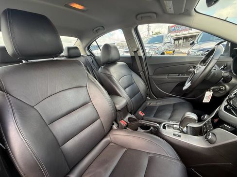 Used 2016 Chevrolet Cruze LT FWD image 24