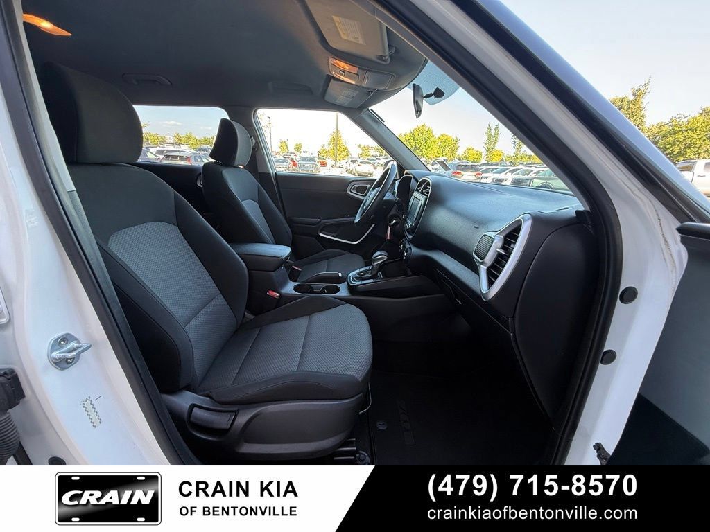Used 2020 Kia Soul LX FWD image 31