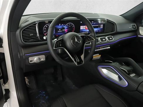 Certified 2025 Mercedes-Benz GLE 580 4MATIC image 9