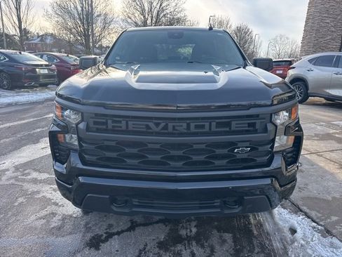 Used 2025 Chevrolet Silverado 1500 Custom w/ Turbomax Blackout Package image 8