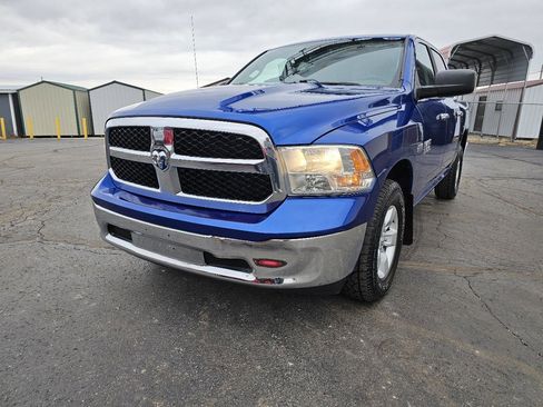 Used 2016 RAM 1500 Classic SLT image 2
