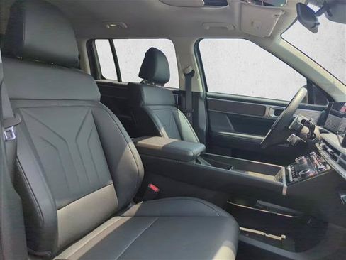 Used 2025 Hyundai Santa Fe XRT AWD/4WD image 29