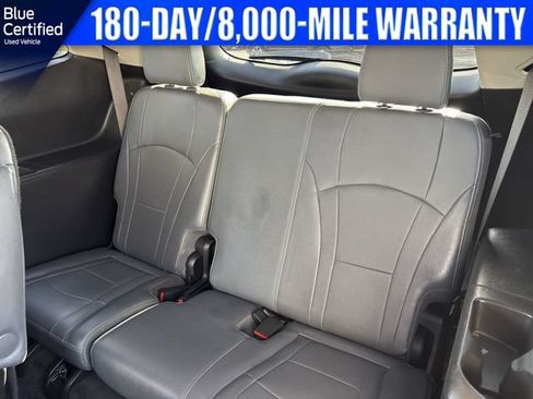 Used 2021 Buick Enclave Essence FWD image 32