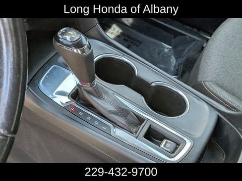 Used 2021 Chevrolet Equinox LT w/ Driver Convenience Package FWD image 19