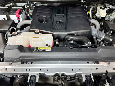 Used 2022 Toyota Tundra Limited w/ TRD Off-Road Package image 29