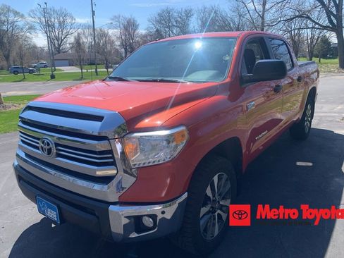 Used 2016 Toyota Tundra SR5 image 1