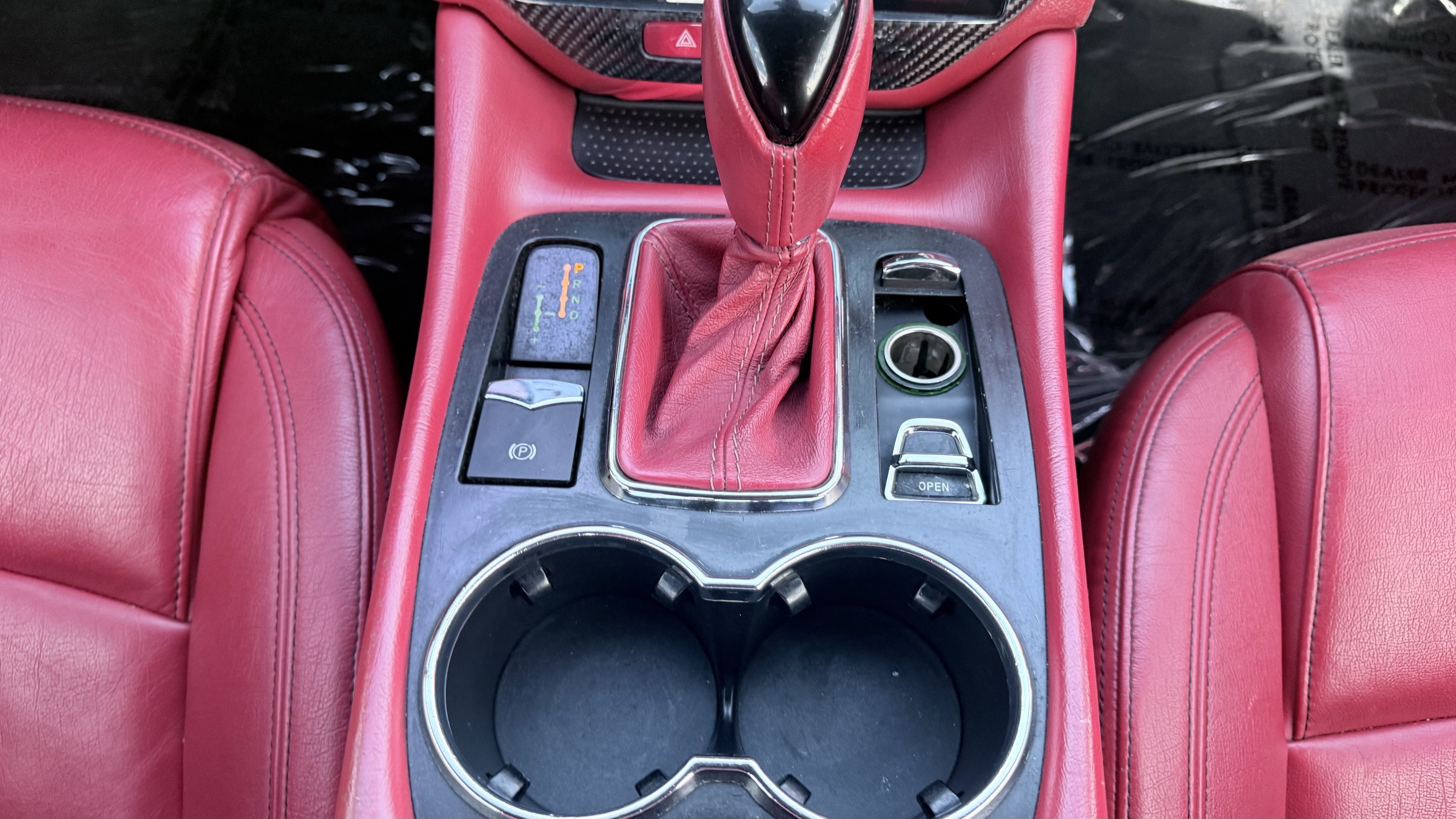 Used 2016 Maserati GranTurismo Convertible RWD image 45