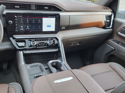 New 2026 GMC Sierra 2500 Denali w/ Technology Package image 37