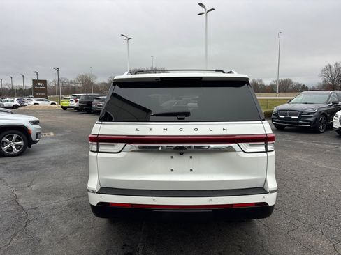 Certified 2024 Lincoln Navigator Black Label image 6