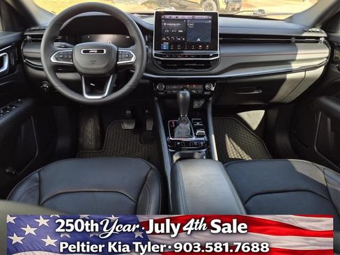 Used 2025 Jeep Compass Trailhawk w/ Trailhawk Elite Group AWD/4WD image 27