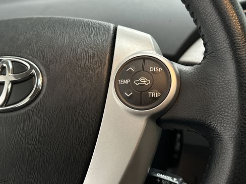 Used 2015 Toyota Prius Four image 26