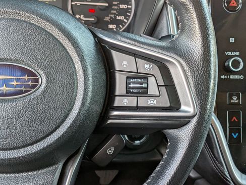 Certified 2022 Subaru Outback Limited XT image 16