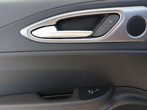 New 2025 Alfa Romeo Giulia w/ Veloce Package AWD image 21