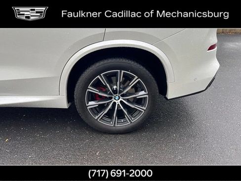 Used 2026 BMW X5 xDrive40i w/ M Sport Package AWD/4WD image 35