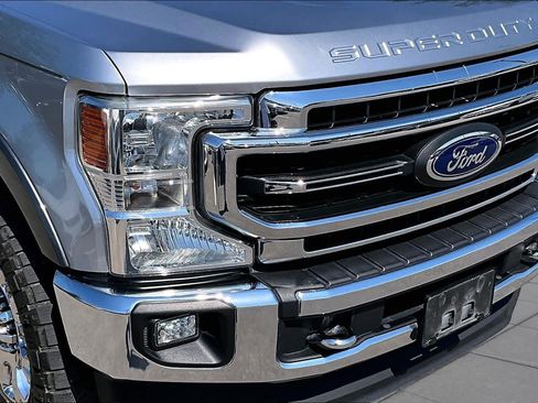 Used 2020 Ford F250 Lariat w/ Lariat Ultimate Package AWD/4WD image 30