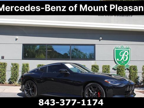 Used 2025 Nissan Z Performance w/ Floor Mat Package image 1