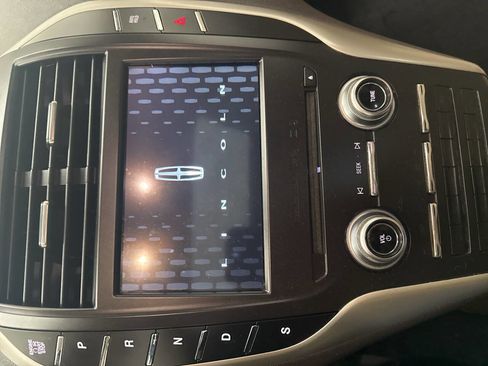 Used 2018 Lincoln MKC Reserve w/ Lincoln MKC Climate Package AWD/4WD image 43