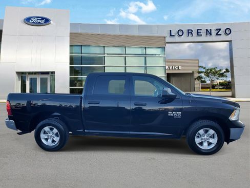 Used 2023 RAM 1500 Classic SLT w/ Trailer & Traction Group image 4