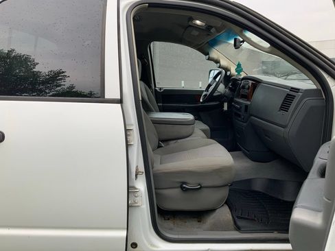 Used 2006 Dodge Ram 2500 Truck SLT AWD/4WD image 22