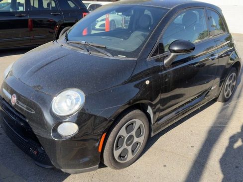 Used 2015 FIAT 500 e FWD image 3