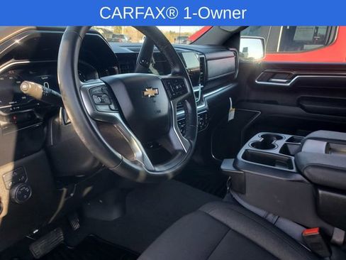 Used 2025 Chevrolet Silverado 1500 LT image 14