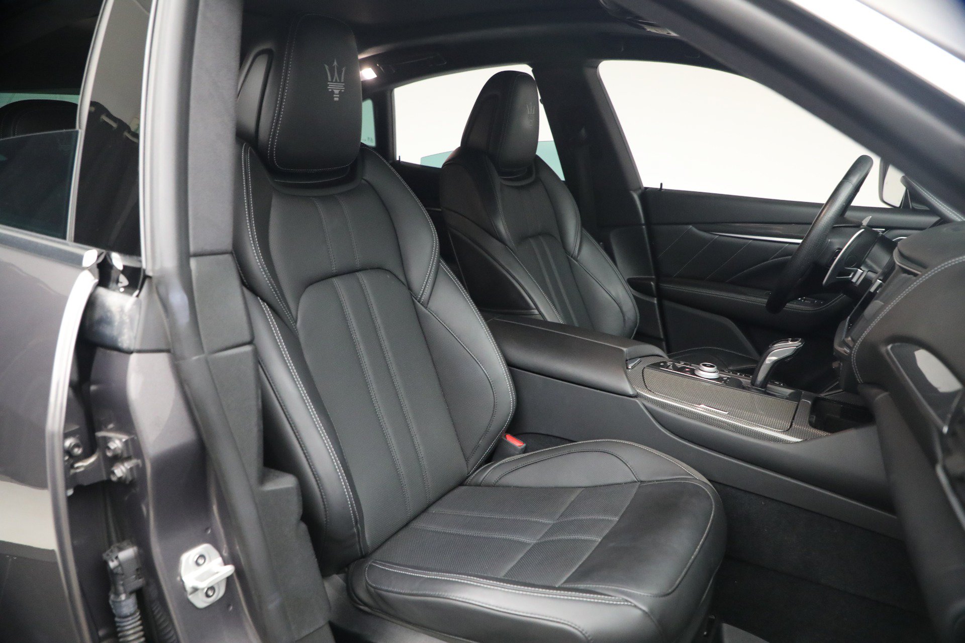 Certified 2023 Maserati Levante GT AWD/4WD image 14