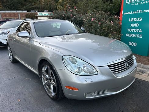 Used 2004 Lexus SC 430 Convertible image 1