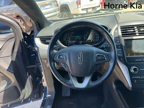 Used 2016 Lincoln MKC Premiere FWD image 16
