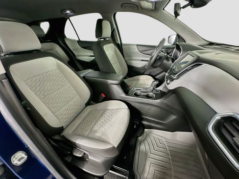 Used 2021 Chevrolet Equinox LT AWD/4WD image 29