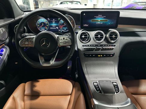 Used 2021 Mercedes-Benz GLC 300 4MATIC Coupe image 41