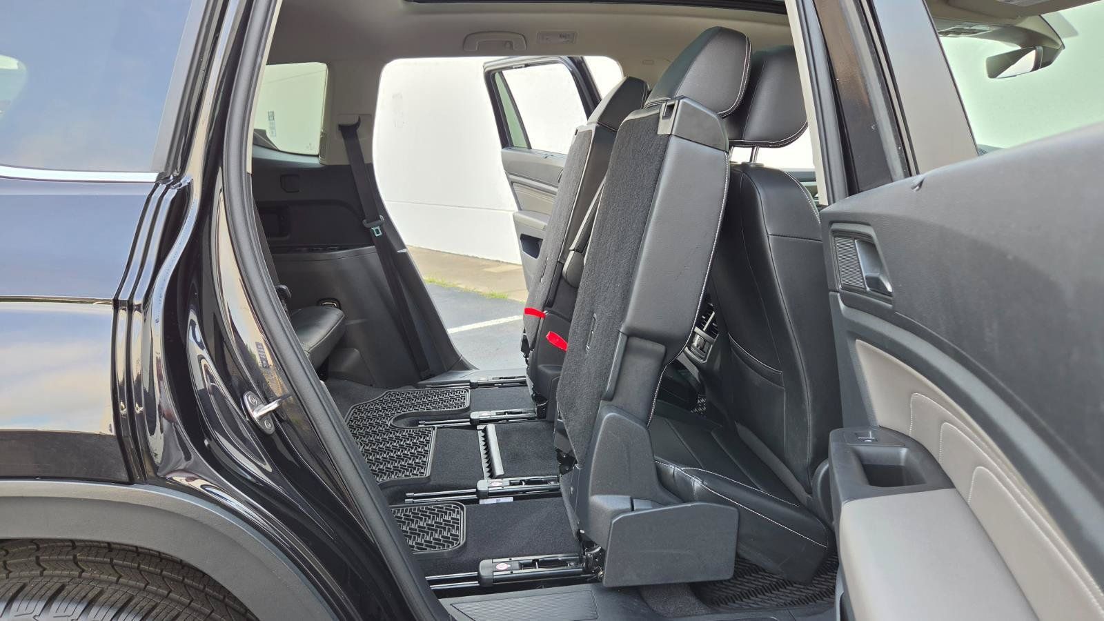 Certified 2022 Volkswagen Atlas SEL AWD/4WD image 53
