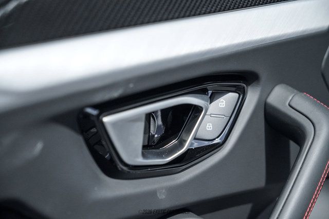 Used 2024 Lamborghini Urus S AWD/4WD image 25
