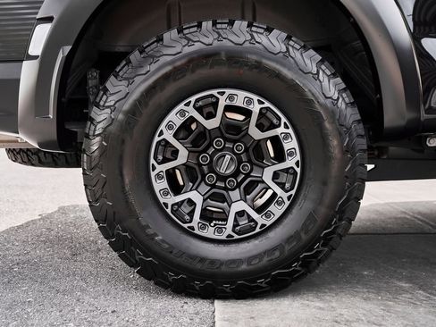 Used 2024 Ford F150 Raptor w/ Equipment Group 803A Raptor R AWD/4WD image 30