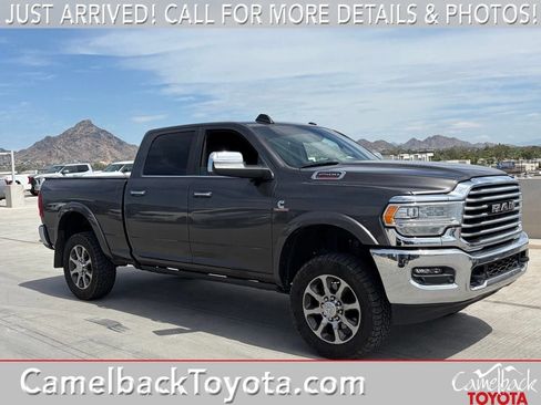 Used 2022 RAM 2500 Limited AWD/4WD image 1