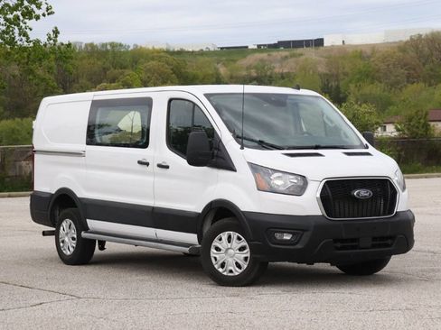 Used 2025 Ford Transit 250 Low Roof w/ Exterior Upgrade Package RWD image 2