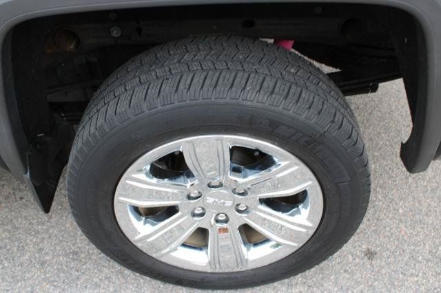 Used 2018 GMC Sierra 1500 SLT AWD/4WD image 14